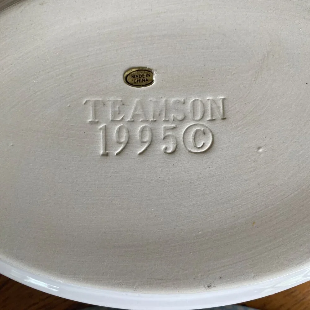 2 Teamson 1995 pottery vintage light blue and white stoneware casserole dishes